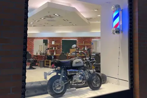 Gigola Barbershop w Galerii Askana