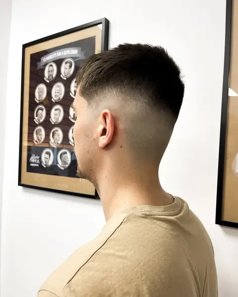 Fryzura męska po wizycie u barbera